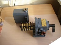 Выключатели